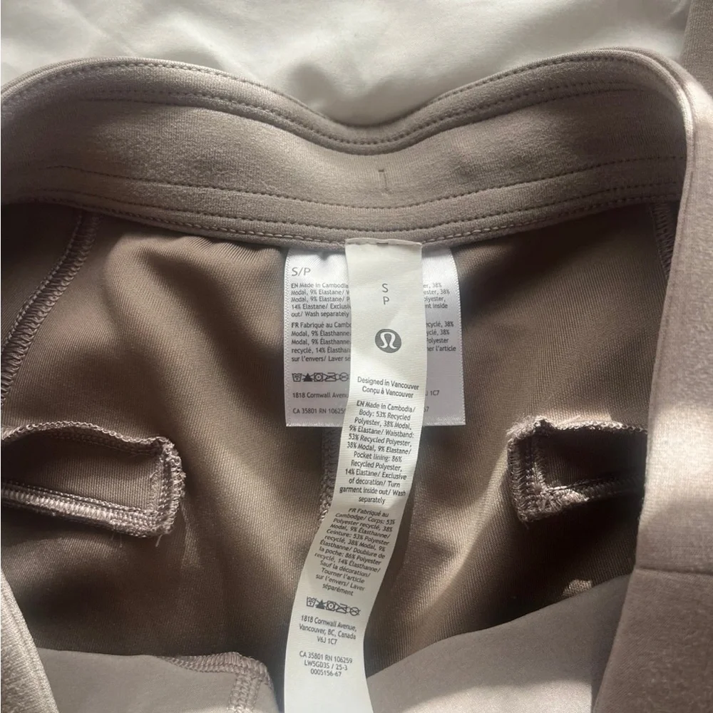 Lululemon Pintuck Softstream Wide Leg Pants in Taupe - Picture 5 of 5